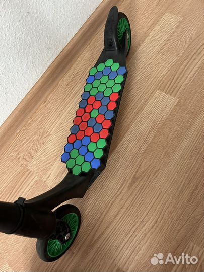 Самокат как новый двухколесный складной