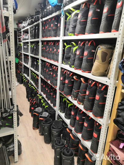 Прокат сноубордов, ватрушек горных и беговых лыж