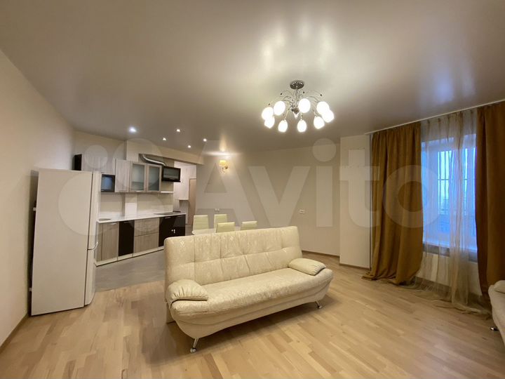 2-к. квартира, 59 м², 14/18 эт.