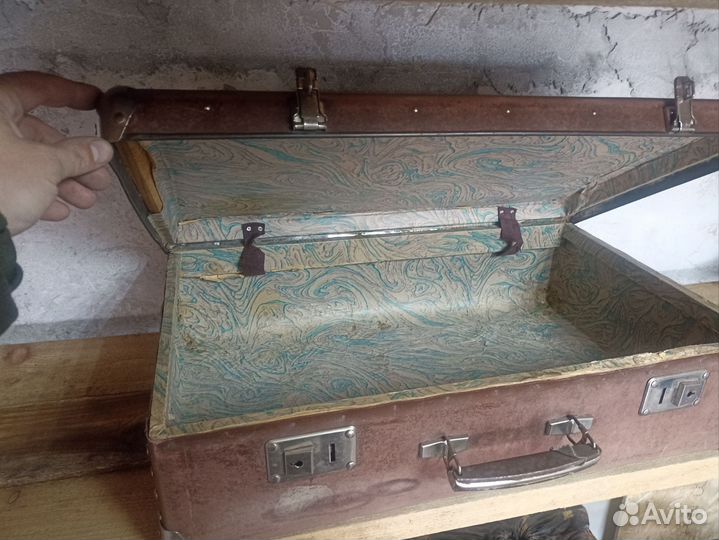 Чемоданы времен СССР