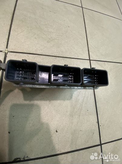 Блок управления двигателем (эбу) Renault Megan 3