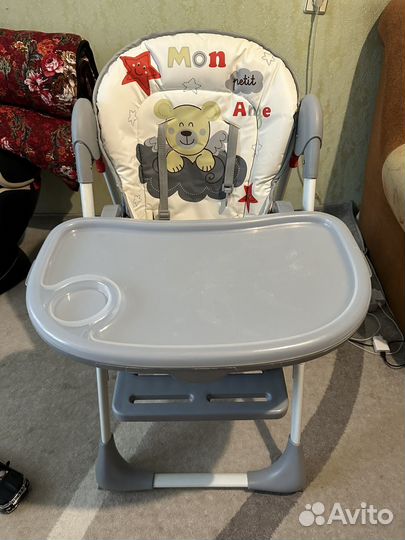 Продаю стульчик для кормление и автокресло