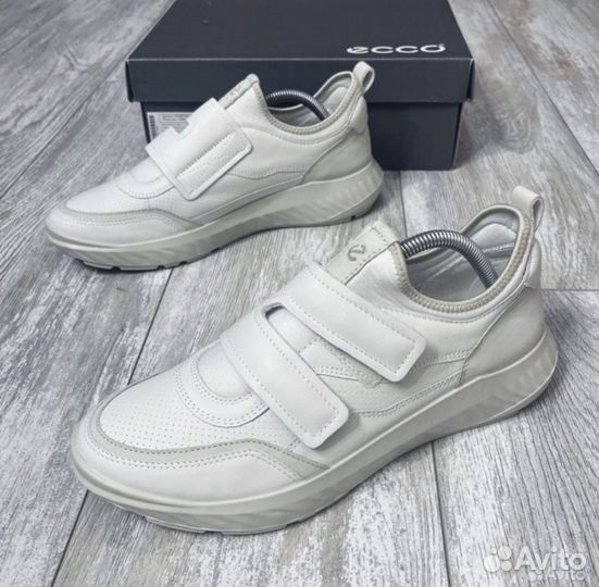 41 р Новые кроссовки Ecco ATH-1FTR W