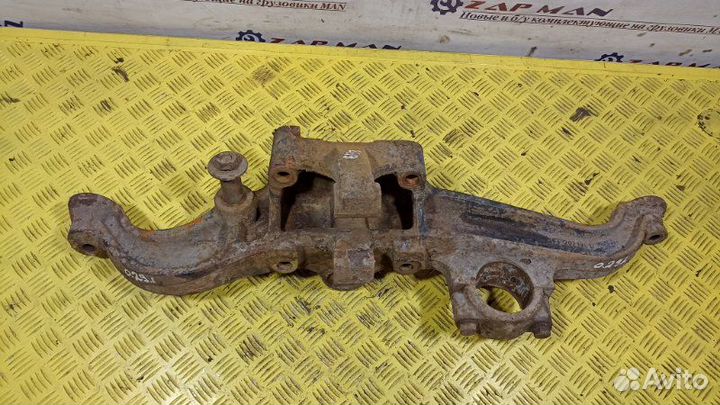 Кронштейн пневмоподушки левый Man Tga Tgs Tgx