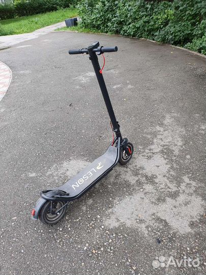 Электросамокат для взрослых