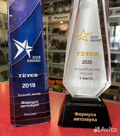 Штатная магнитола на андроиде фирмы teyes