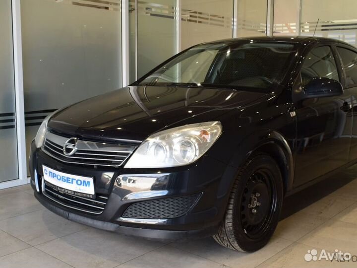 Opel Astra 1.6 МТ, 2013, 190 084 км