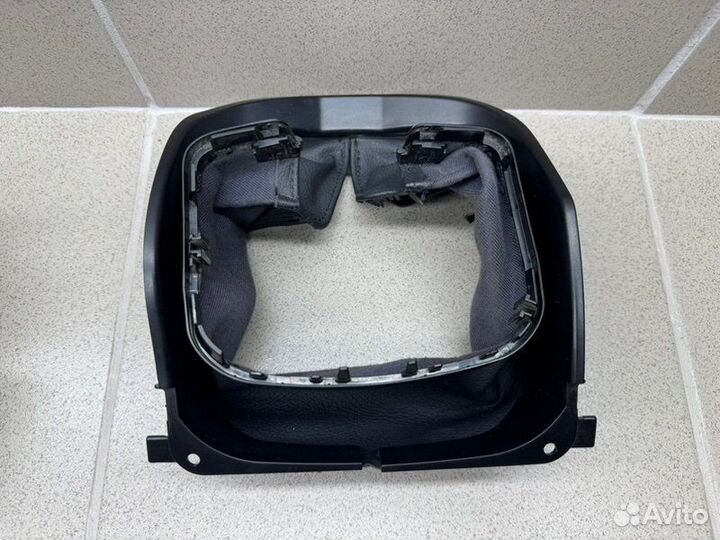 Кожух рулевой колонки Mercedes Benz С-Class 204 3