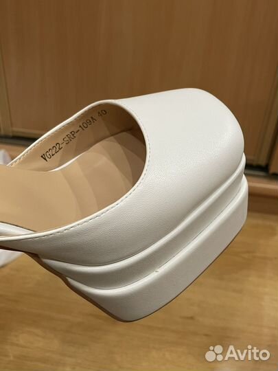 Туфли белые свадебные