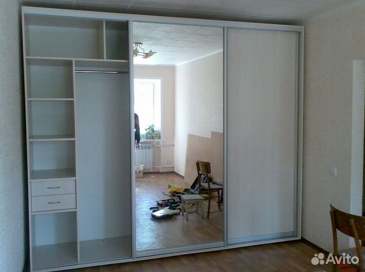 Стенка в гостиную