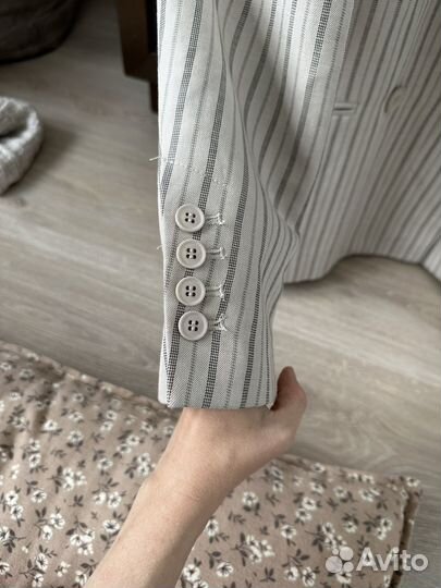 Льняной двубортный пиджак Lime XS