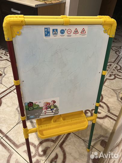 Мольберт детский двухсторонний