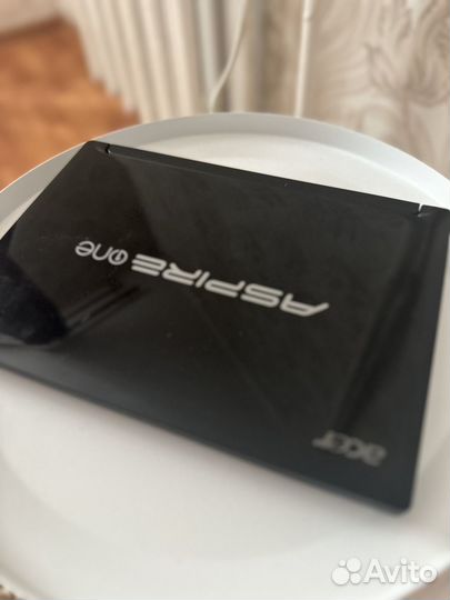 Нетбук acer aspire one