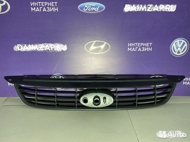Решётка радиатора Ford Focus 2 верхняя