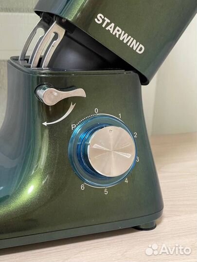 Планетарный Миксер Starwind SPM 7166