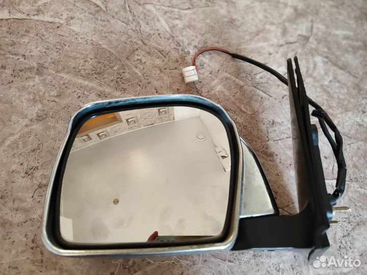 Зеркало на LX470