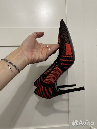 Сетчатые туфли Zara woman