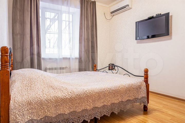Квартира-студия, 35 м², 1/10 эт.