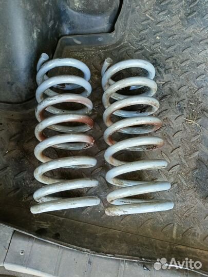 Передние пружины на Шевроле niva