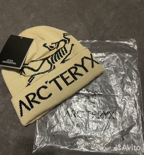 Шапка arcteryx