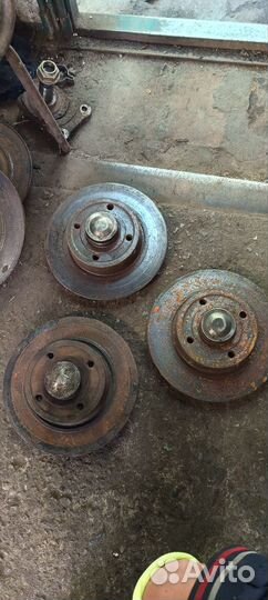 Задние тормозные диски/ступицы рено меган 2 седан