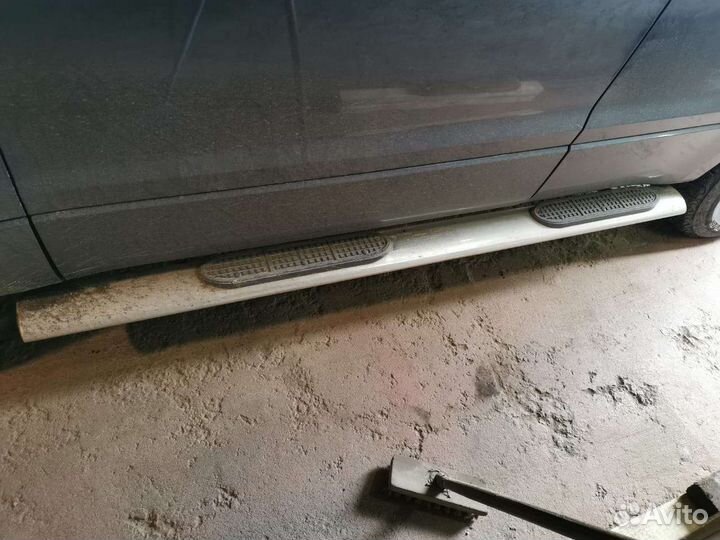 Подножки suzuki Grand vitra