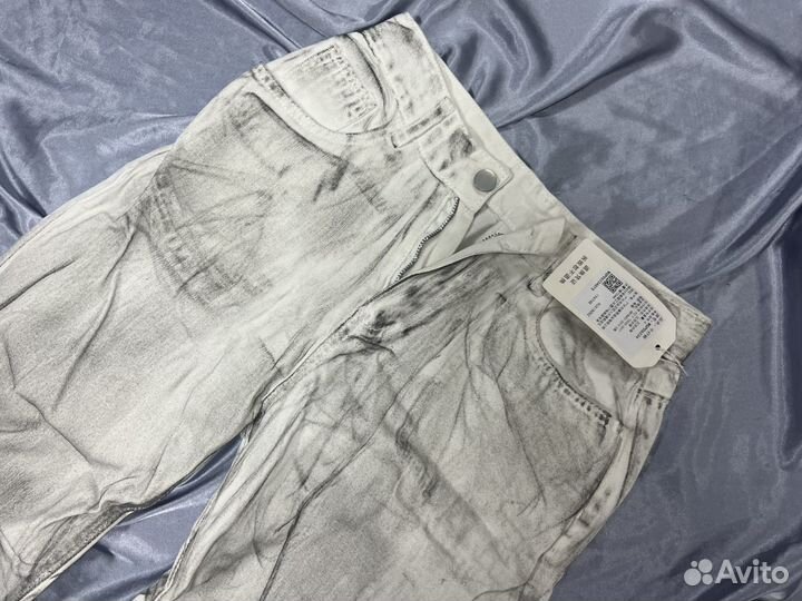 Джинсы женскиe S 40 42