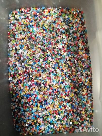 Стразы от алмазных картин