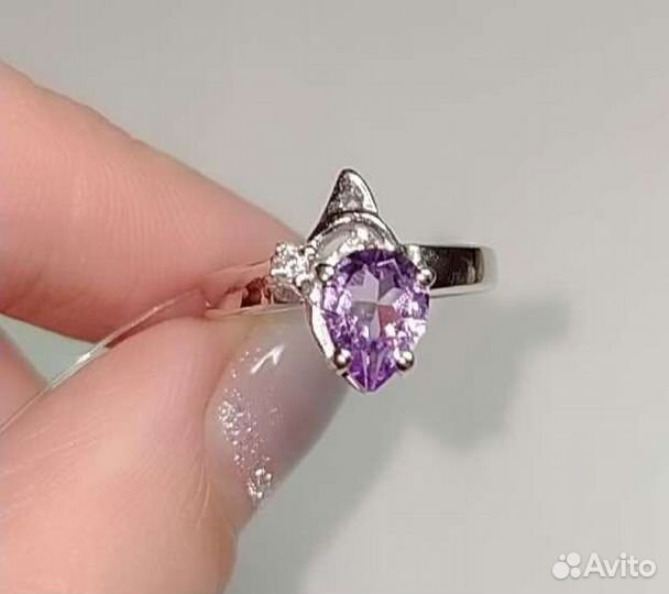 Серебряное кольцо с аметистом