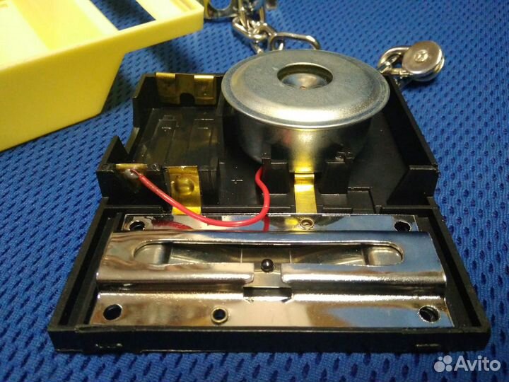 Цепочка на дверь с сигналом