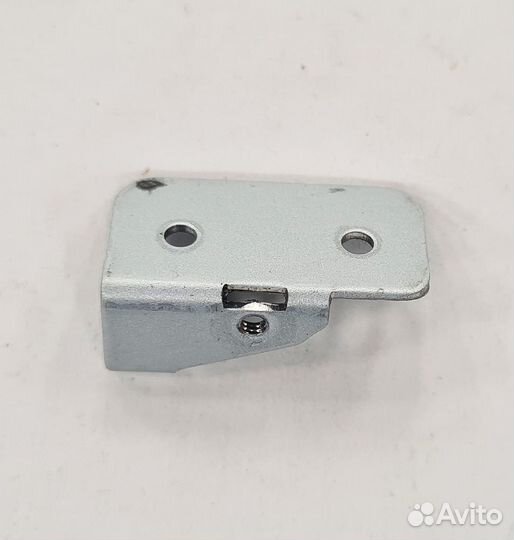 Бу Держатель привода DNS A17HC