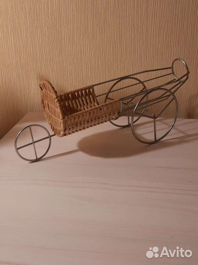 Подставка для винных бутылок