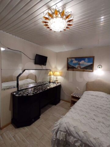 Комната 8 м² в 2-к., 2/2 эт.