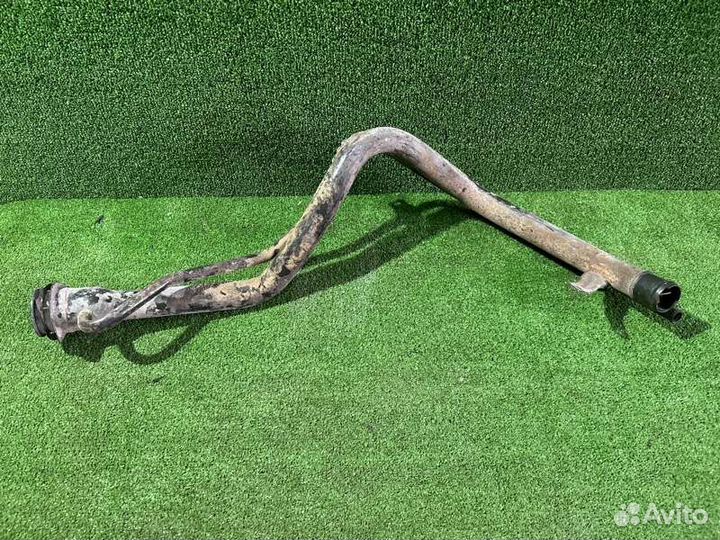 Горловина топливного бака Mitsubishi Outlander CU