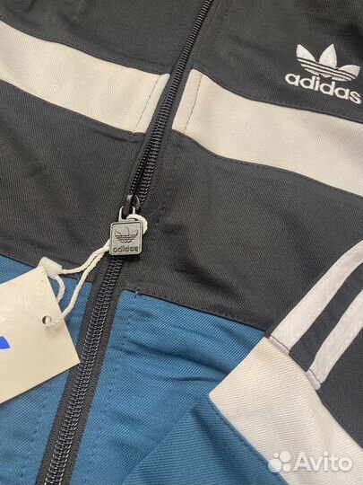 Спортивный костюм для мальчика подростка