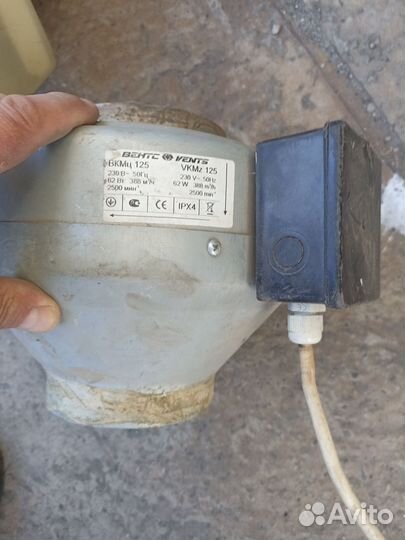 Канальный вентилятор вентс вкмц125.б/у