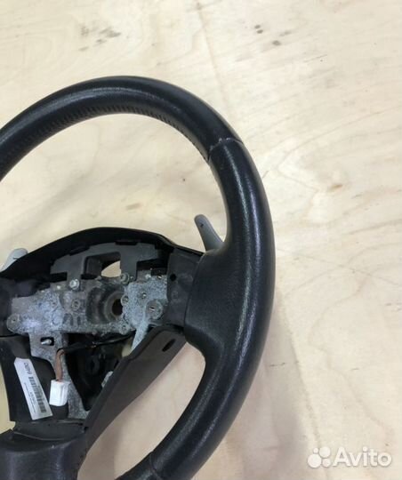 Руль Toyota Corolla auris