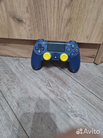 Джойстик на PS4