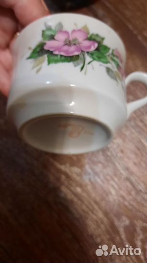 Заварочный чайник и много посуды СССР