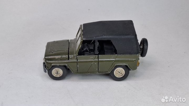 УАЗ 469Б, в ремонт, Сделано в СССР. 1/43