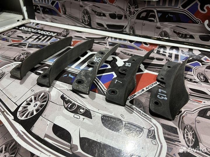 Брызговик левый BMW E60 E61