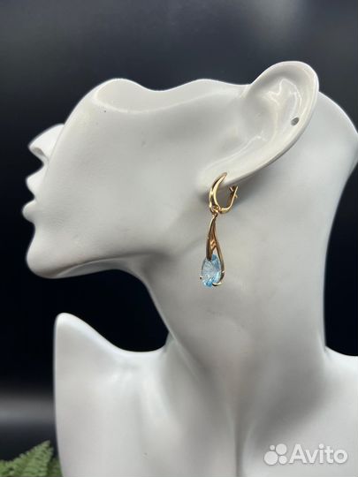 Золотые Серьги 585* 7,50гр С Топазом