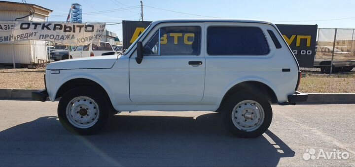 LADA 4x4 (Нива) 1.7 МТ, 2000, 200 000 км