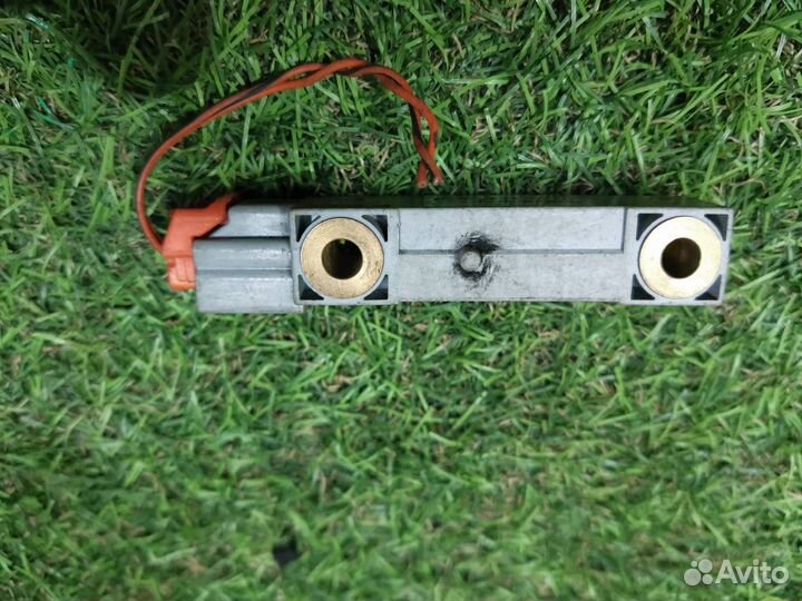 Датчик airbag Volvo S60