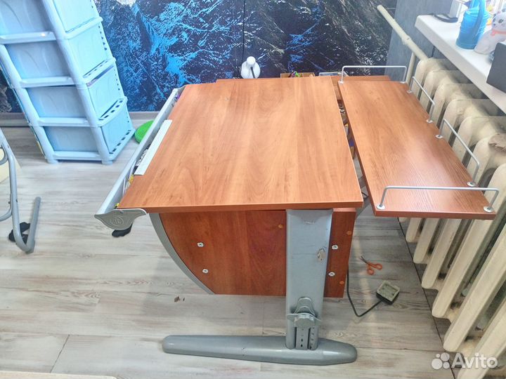 Продам письменный стол