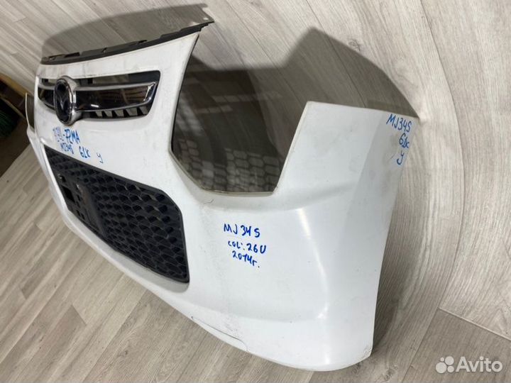 Бампер перед. mazda flair