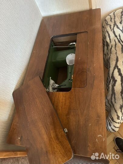 Швейная машина бу