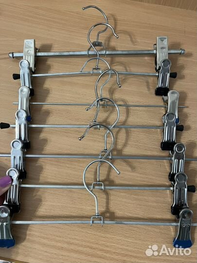 Вешалки плечики с прищепками 30см