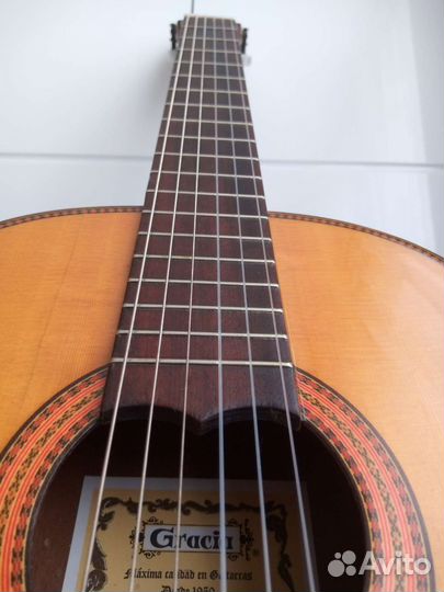 Гитара для музшколы