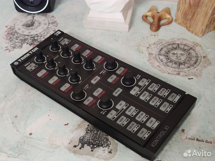 Dj midi контроллер traktor kontrol x1